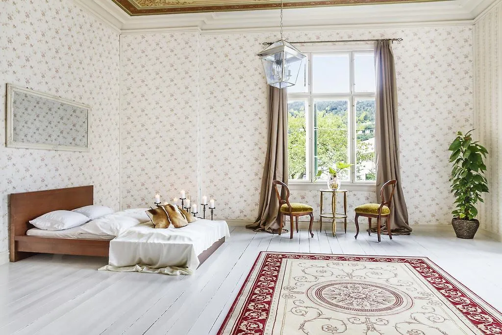 Villa Karine Bergen